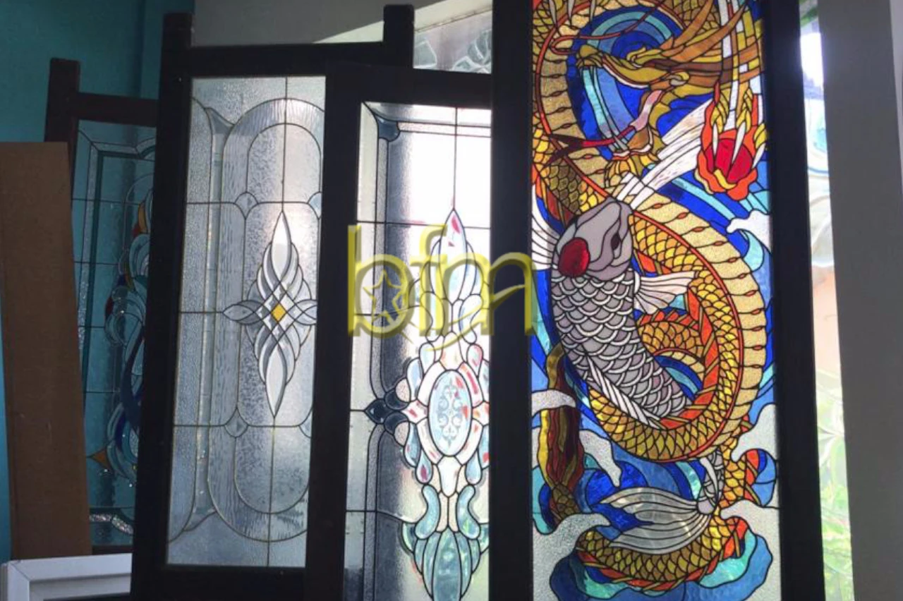 Pekerjaan INLAY Glass